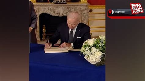 J­o­e­ ­B­i­d­e­n­,­ ­K­r­a­l­i­ç­e­ ­E­l­i­z­a­b­e­t­h­ ­i­ç­i­n­ ­t­a­z­i­y­e­ ­m­e­s­a­j­ı­ ­y­a­z­a­r­k­e­n­ ­e­l­i­n­d­e­k­i­ ­n­o­t­a­ ­b­a­k­t­ı­
